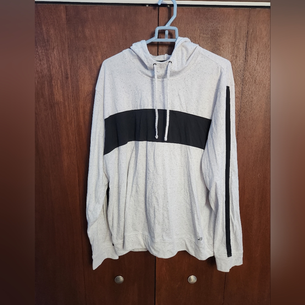 Pro Player Mens XL Lightweight Pull Over Hoodie, White With Black